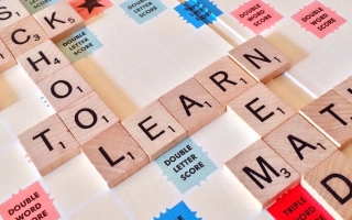 أفضل الطرق لتعلم اللغة الإنجليزية: اكتساب المهارات بفعالية من خلال أساليب تعلم متنوعة وفعّالة."